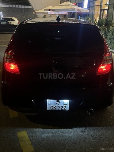 Hyundai i30-7