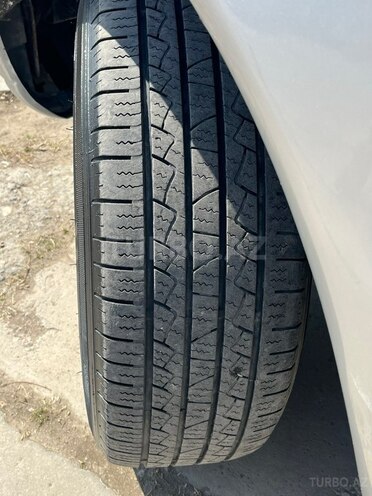 Mercedes ML 320-13