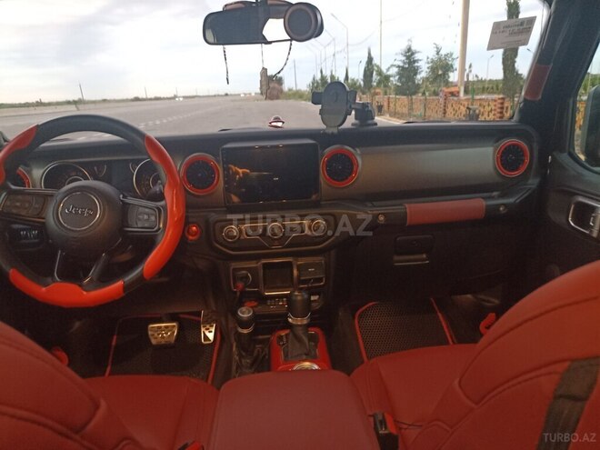 Jeep Wrangler-18