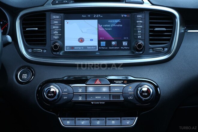 Kia Sorento-14