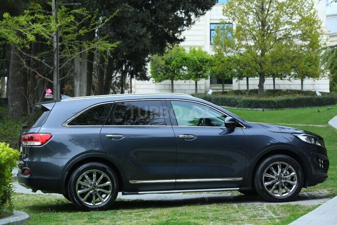 Kia Sorento-18