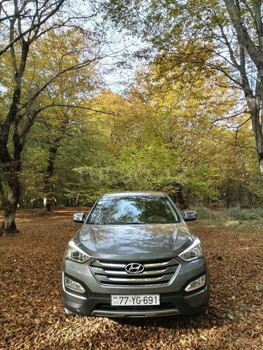 Hyundai Santa Fe-1