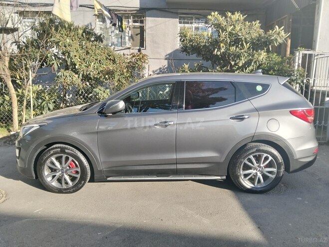 Hyundai Santa Fe-3