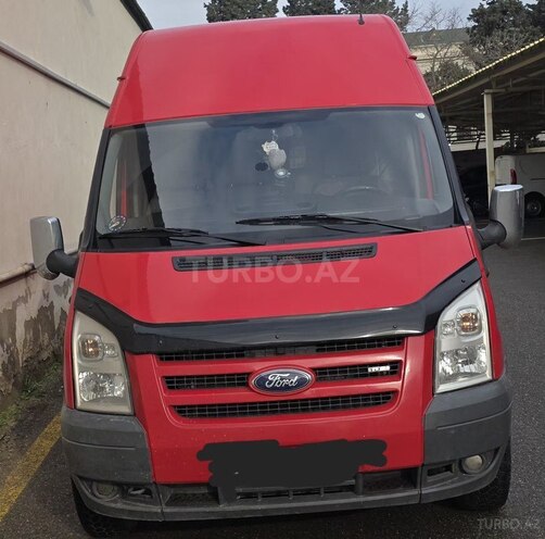 Ford Transit-1