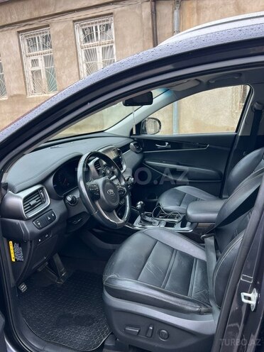 Kia Sorento-6