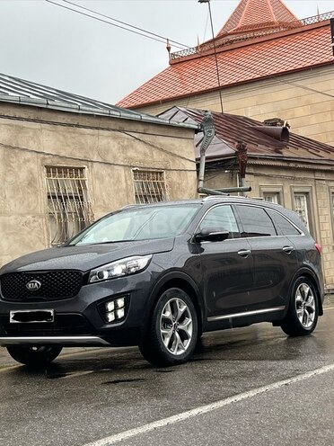 Kia Sorento-10
