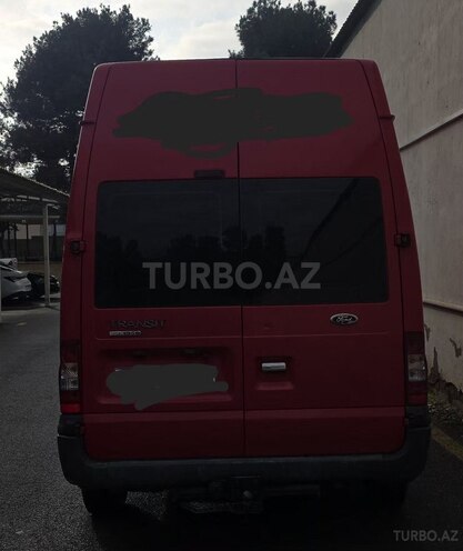 Ford Transit-2