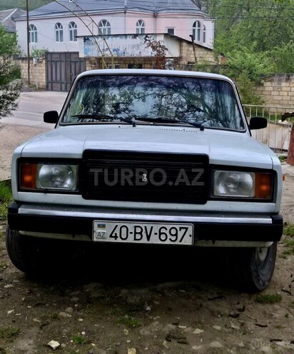 LADA (VAZ) 2107-1