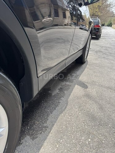 Toyota RAV4-9