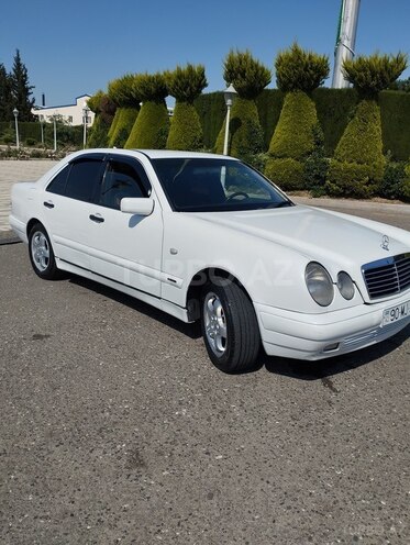 Mercedes E 200-14