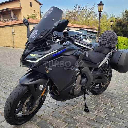CFMOTO 650 GT-6