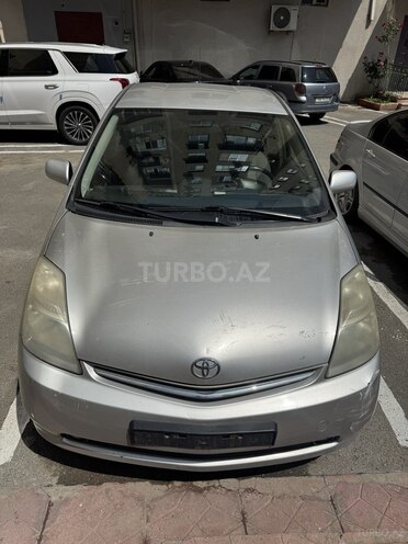 Toyota Prius-1
