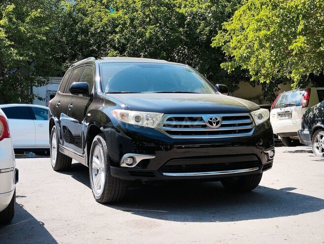 Toyota Highlander-1