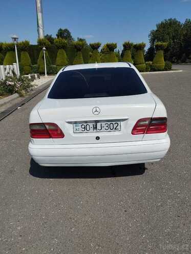 Mercedes E 200-16