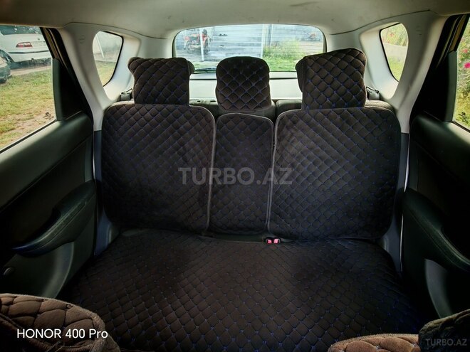 Hyundai i30-7