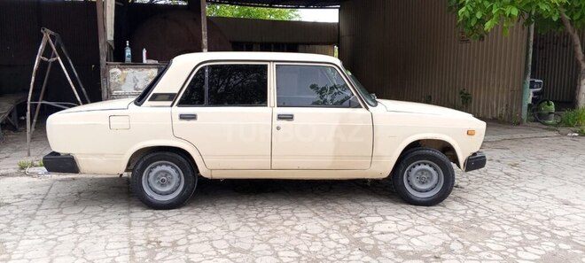 LADA (VAZ) 2107-7