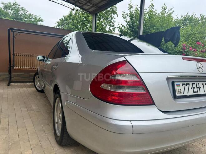 Mercedes E 220-6