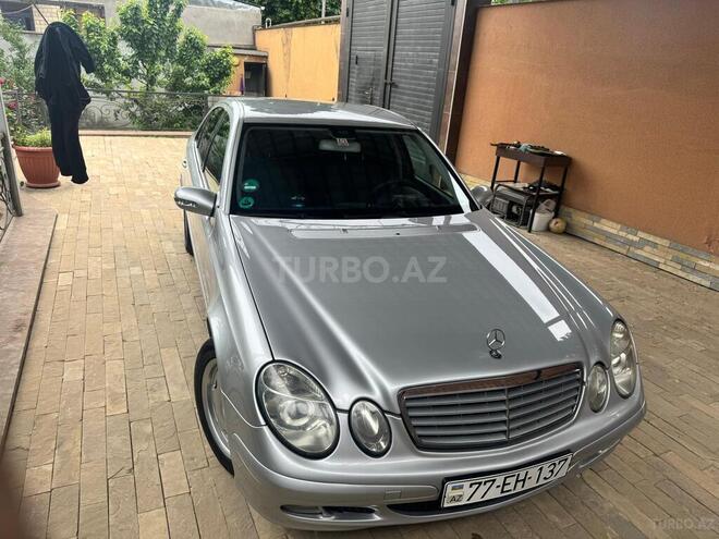 Mercedes E 220-4