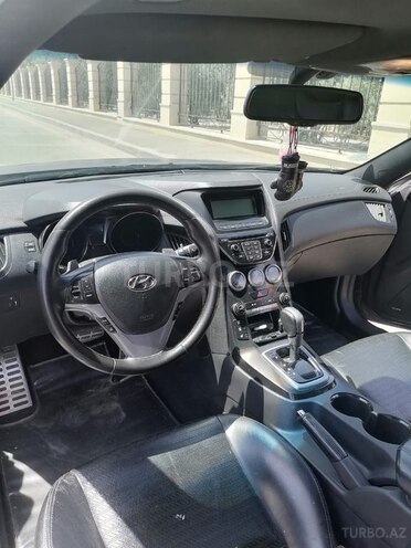 Hyundai Genesis Coupe-7