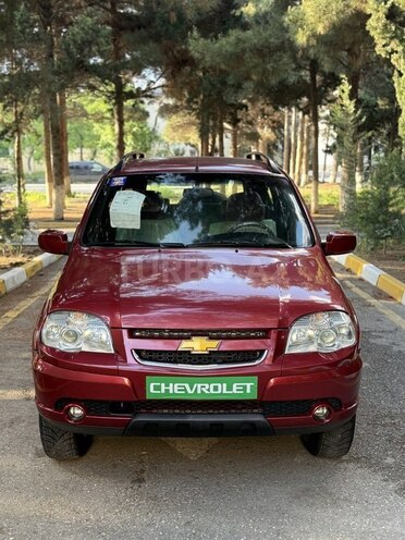 Chevrolet Niva-2