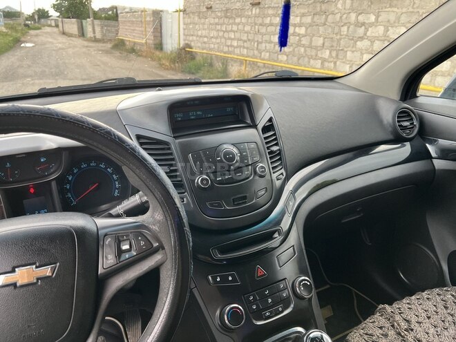 Chevrolet Orlando-5