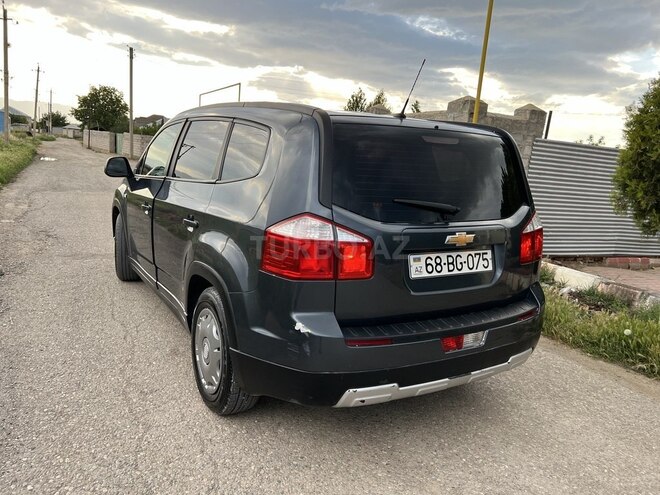 Chevrolet Orlando-4