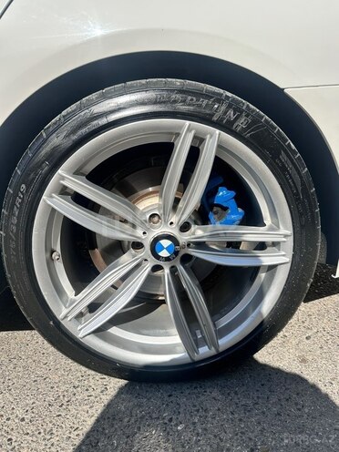 BMW 528-5