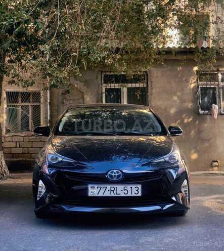Toyota Prius-2