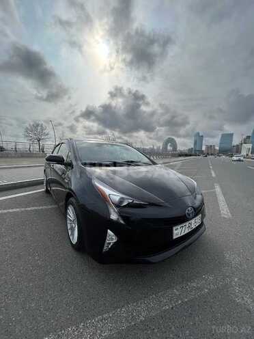 Toyota Prius-3