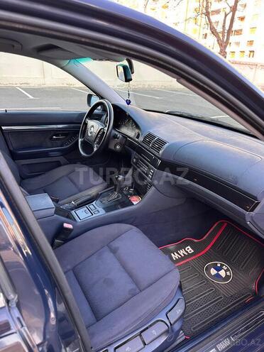 BMW 523-12