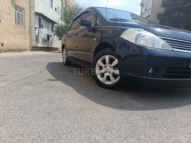 Nissan Tiida-7