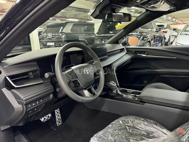 Toyota Camry-8