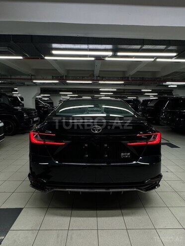 Toyota Camry-4