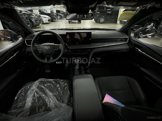 Toyota Camry-7