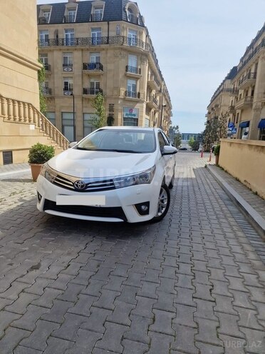 Toyota Corolla-2