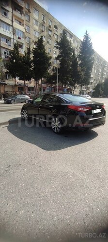 Kia Optima-4