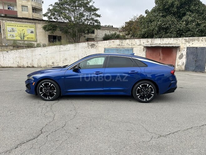 Kia K5-8