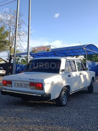 LADA (VAZ) 2107-3