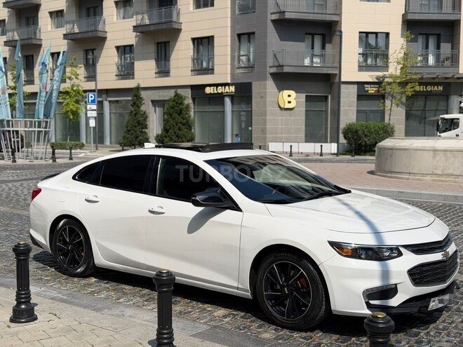 Chevrolet Malibu-8