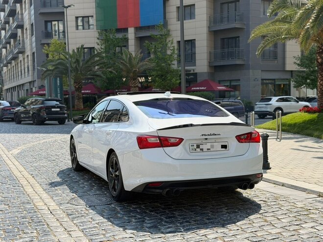 Chevrolet Malibu-4