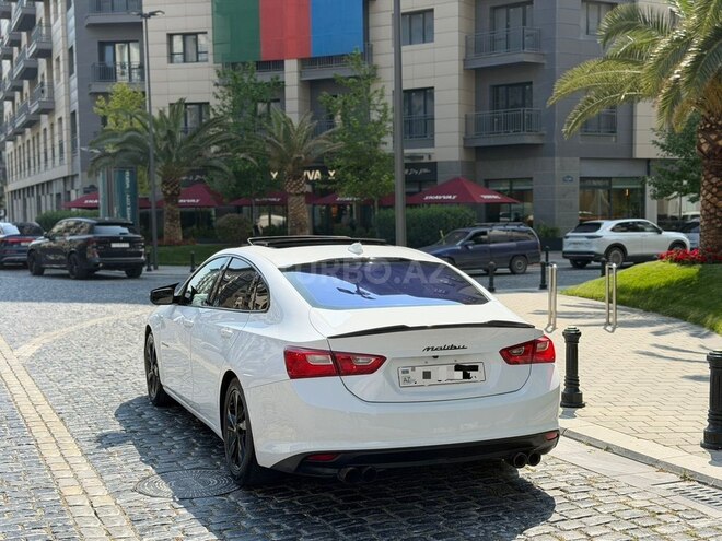 Chevrolet Malibu-5
