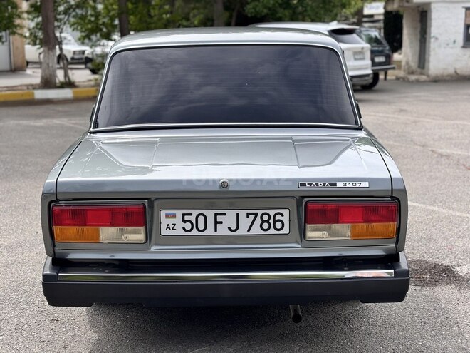 LADA (VAZ) 2107-5
