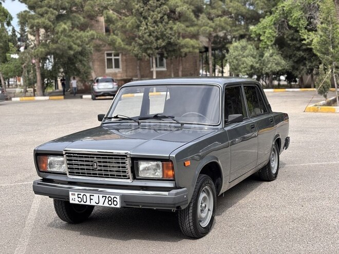 LADA (VAZ) 2107-3