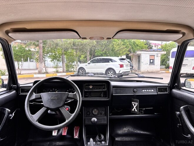 LADA (VAZ) 2107-10
