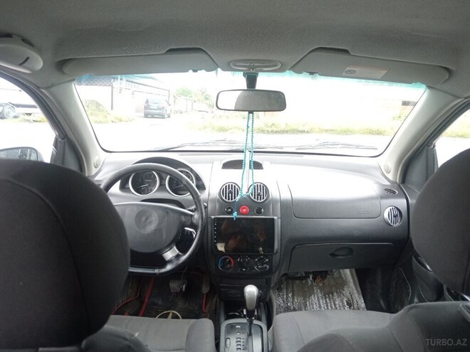 Chevrolet Aveo-9