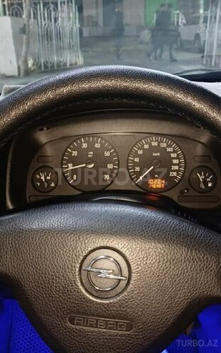 Opel Astra-8