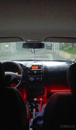 Opel Astra-7
