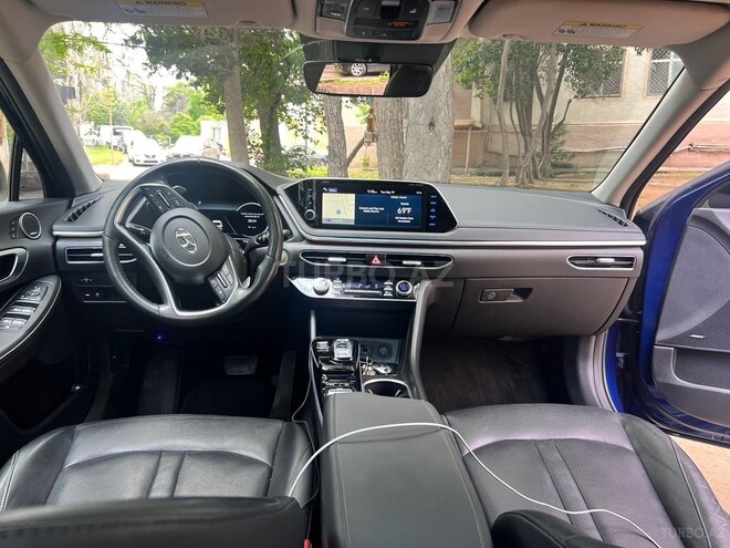 Hyundai Sonata-5
