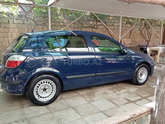 Opel Astra-3