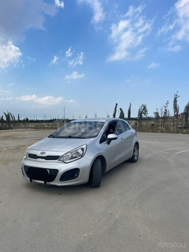 Kia Rio-2